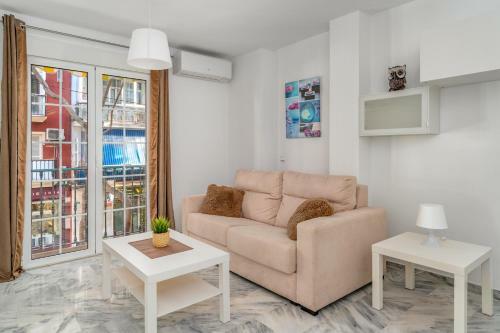 Downtown Cozy Apartment In Los Boliches Ref 180