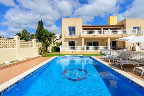 Villa Next To Playa Bossa
