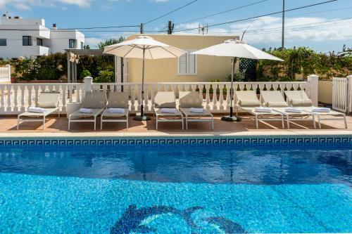 Villa Next To Playa Bossa
