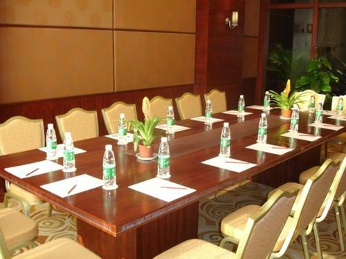 Phoenix Hotel Wuyi