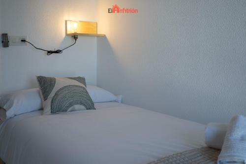 El Anfitri�n - Casa Salmedina