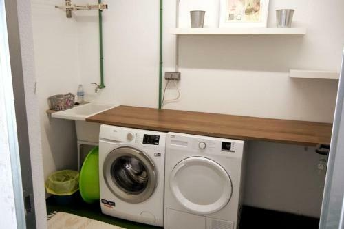 Chalet De Dise�o Moderno En Sanxenxo