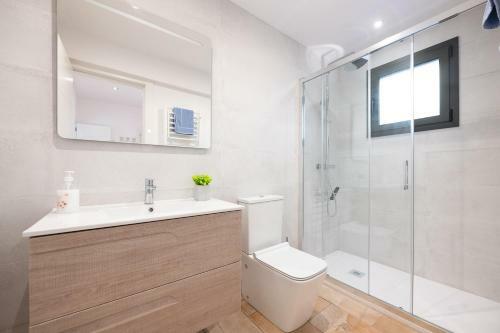 Fantastic House With Jacuzzy Ideal For Families