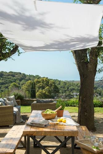 Masia Santa M�nica