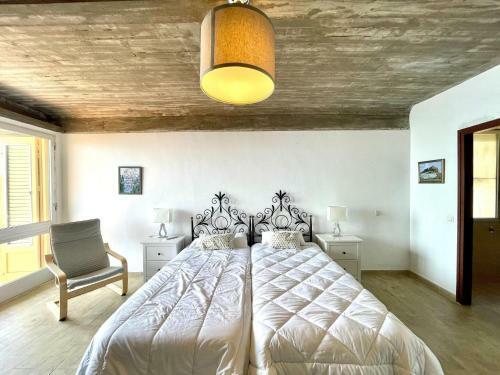 Majestic Villa In Salobre�a With Private Pool