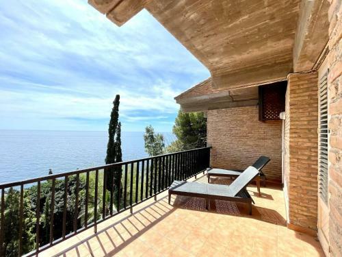 Majestic Villa In Salobre�a With Private Pool