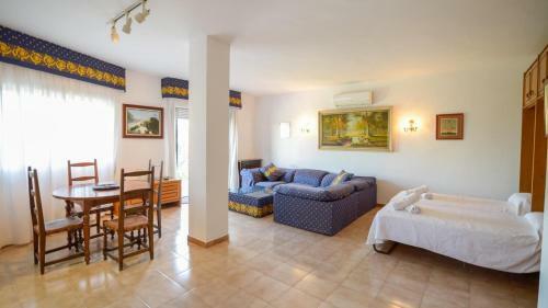 Villa Nena Salobre�a By Ruralidays