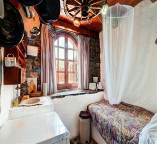 The Traditional Homes Of Crete
