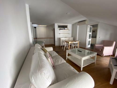 Apartamentos Ceo Ciudad