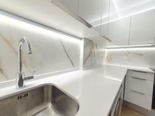 Salou ,apartamento Con Piscina Y Wifi