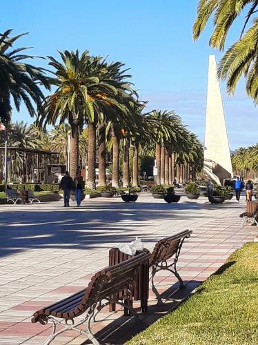 Apartamento En 1� Linea De Mar En Salou