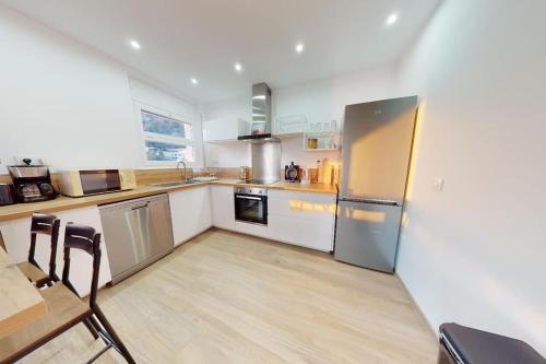2gir - Sea View And Garden Apartment