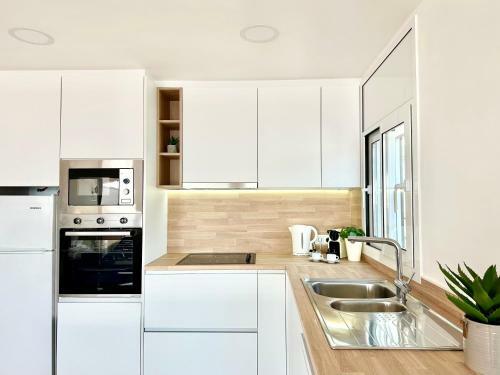 Apartamento Canyelles - Santa Barbara Sea View