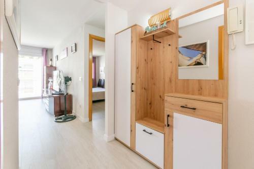 Apartamento Con Terraza Y Vista Piscina