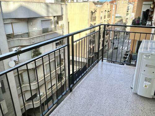 Apartbeach El Carrilet Centrico Y Luminoso