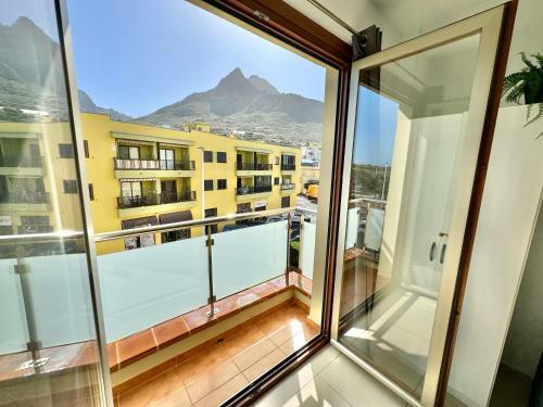 Apartamento Mountain, Pool & Sea