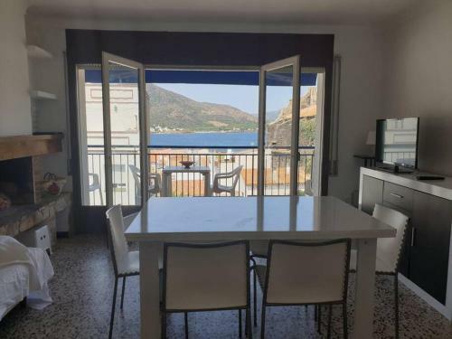 Estribor, Apartament C�ntric G5