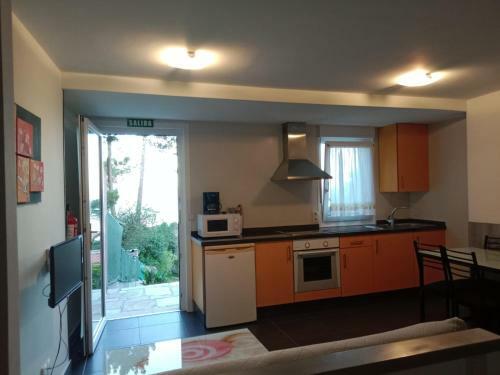 Apartamento Areos De Cab�o