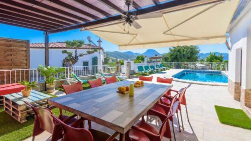 Casa Cerrito Prado Del Rey By Ruralidays