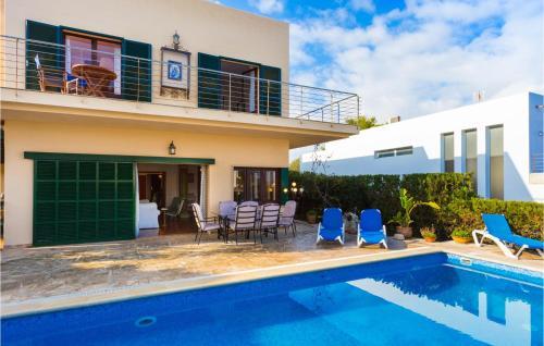 Nice Home In Portocolom With Outdoor Swimming Pool