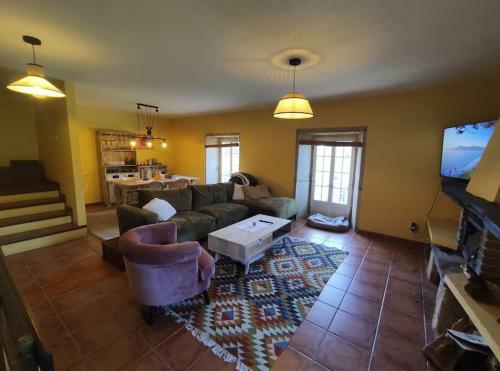 La Platanera: Stonehouse In Oceanside Village