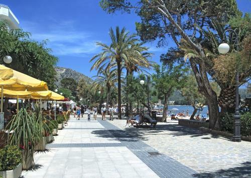 Owl Booking Villa Santuiri - Exclusive Holidays