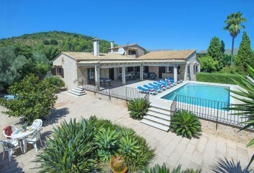 Owl Booking Villa Santuiri - Exclusive Holidays