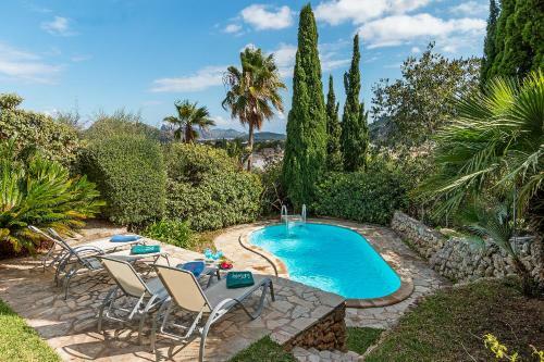 Townhouse With Pool And Mountain Views, Just 5 Min
