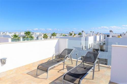 Fantastic 2 Bed Apartment In Modern Complex In Pilar De La Horadada