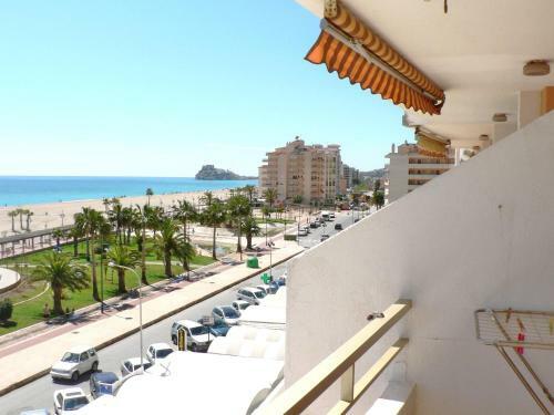 Apartamento Urbanizaci�n Pe�ismar 1