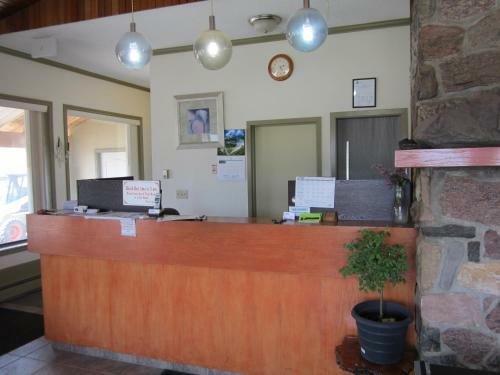 Hotel Airport Inn - Dawson Creek