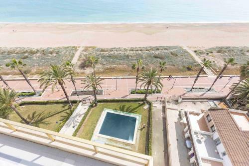 Apartamento Atico En Primera L�nea Mediterraneo