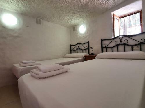 Apartamento Casa-cueva En El Coraz�n De Paterna