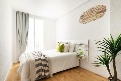 Incre�ble, Amplio, C�modo Y C�ntrico Apartamento