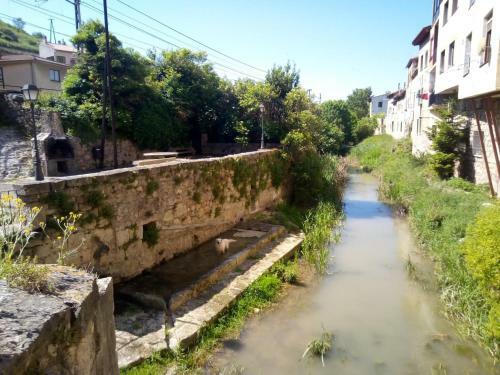 Puentecuervo