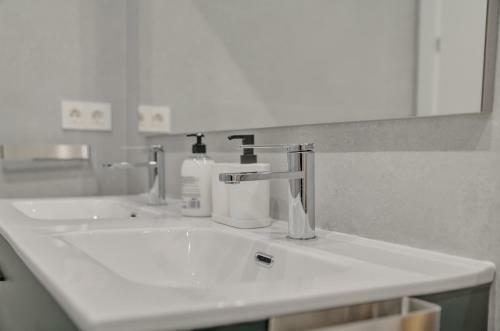 Apartamentos Pamplona Confort By Clabao