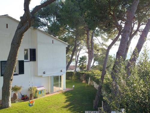 Villa Canadell - Great Garden, 5 Min To Beach