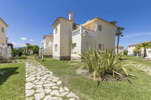 Precioso Apartamento En Playa De Oliva Nova