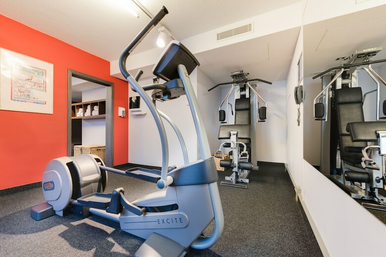 Hotel Woehrdersee Mercure