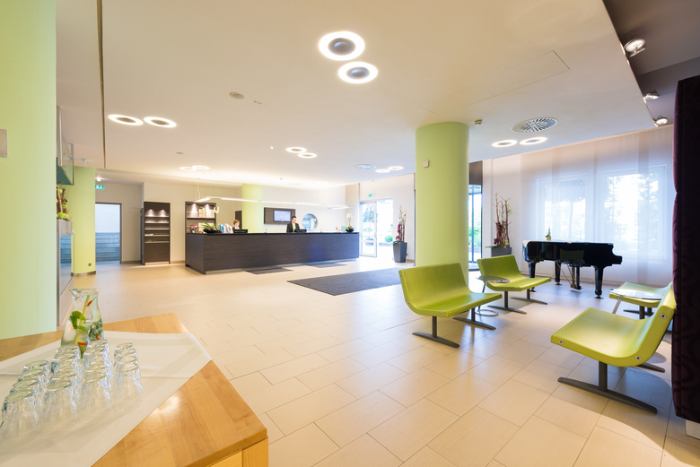 Hotel Woehrdersee Mercure