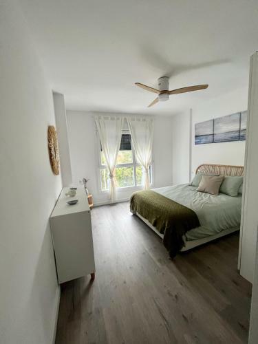Apartamento Playa Granada Experience