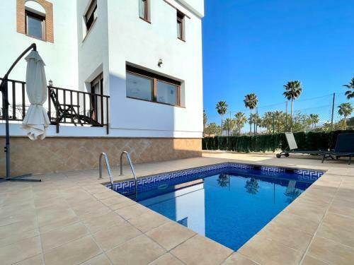 Villa Modern Holiday Home In Motril With Private Pool
