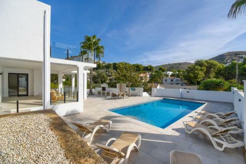 Villa Graham Holiday Rentals - Magnolia