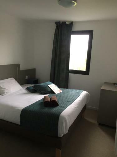 Hotel H�tel Balladins La Rochelle / Aytr�
