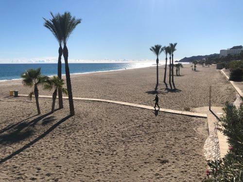 Lovely New Luxery Beach Apartment In Mojacar Playa