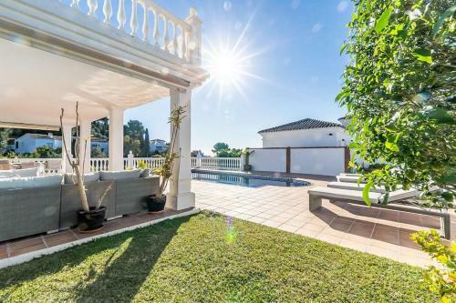 88-exclusive Villa With Private Pool In Mijas, Malaga