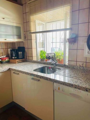 Charming 4 Bedroom Village Home With Patio