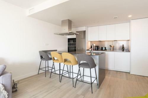 Mediterranean Apartment With Sea Views In Mijas