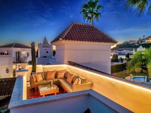 Signature Townhouse - Casa El Oasis
