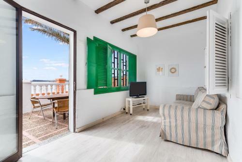 Home2book Bright House Facing The Ocean Taliarte
